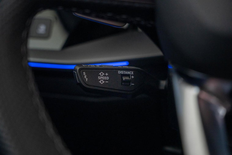 Vehicle Image 45