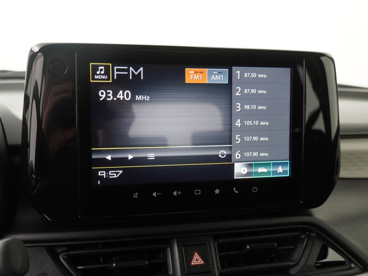 Vehicle Image 15