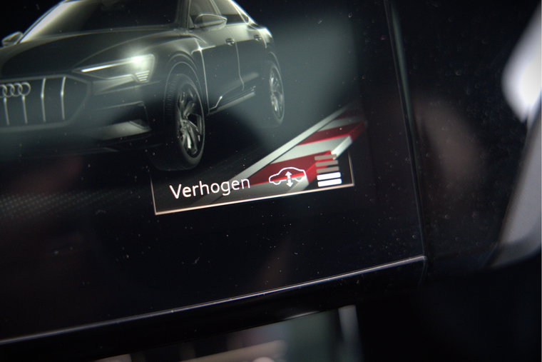 Vehicle Image 51