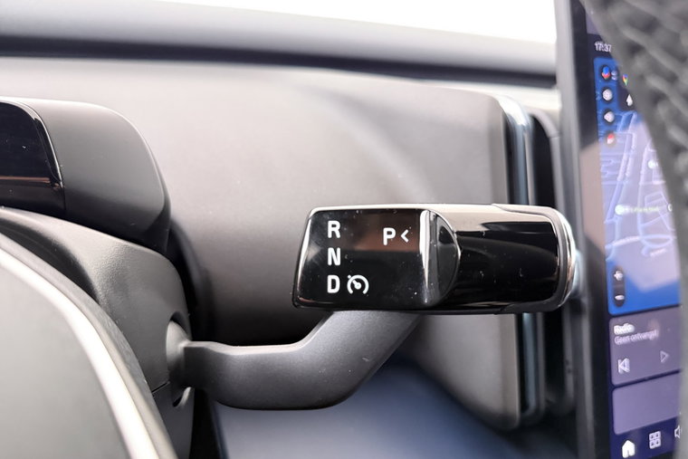 Vehicle Image 19