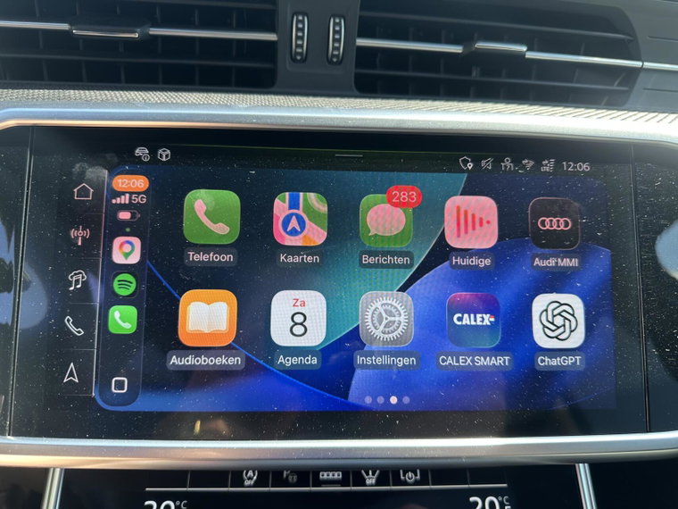 Vehicle Image 30