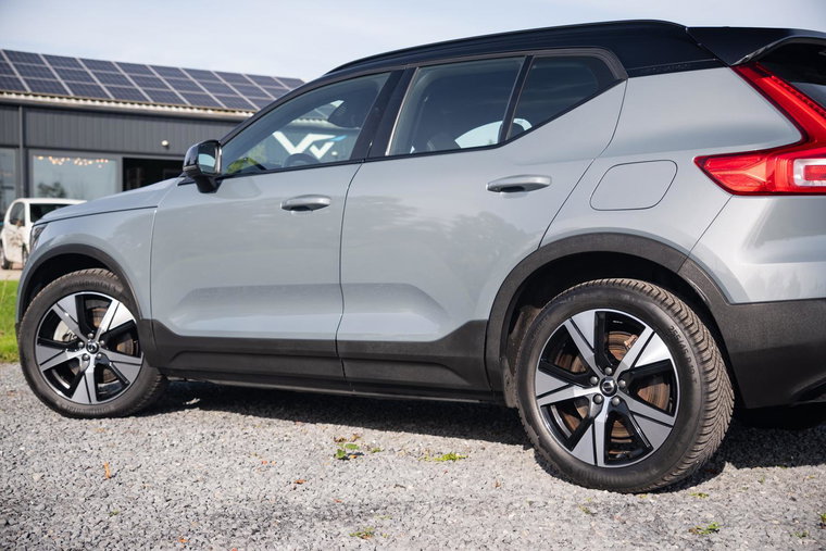 Vehicle Image 40