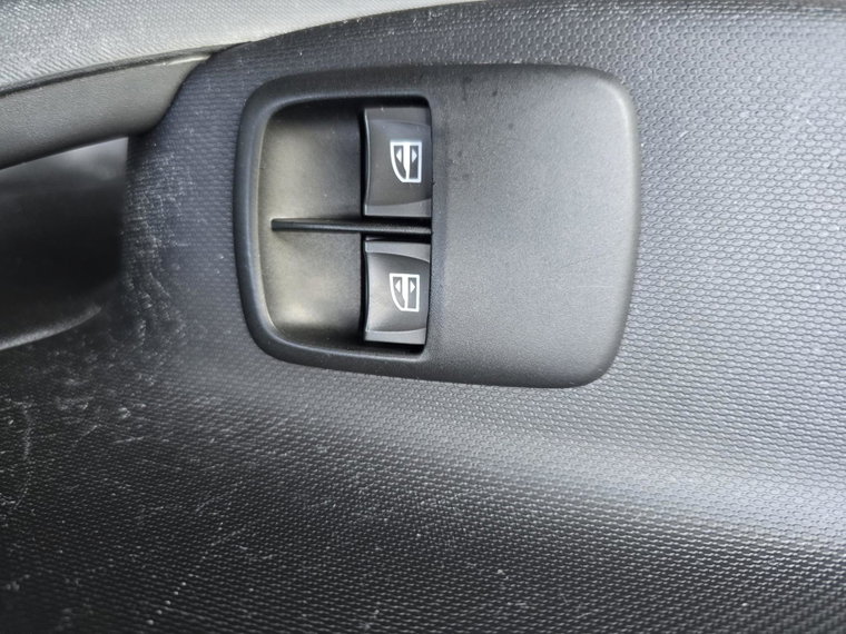 Vehicle Image 26