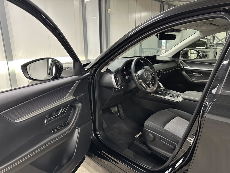 Vehicle Image 27