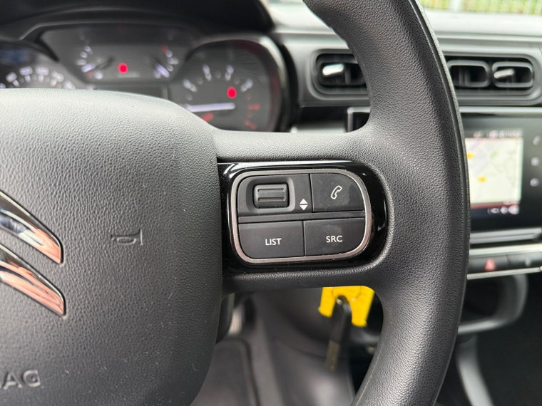 Vehicle Image 17
