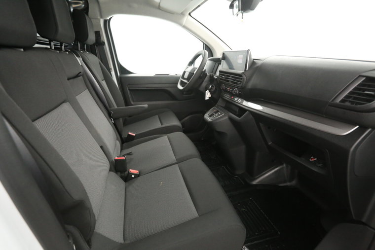 Vehicle Image 24