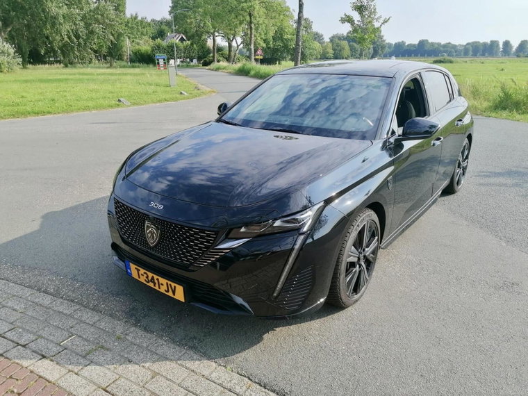 Vehicle Image 37
