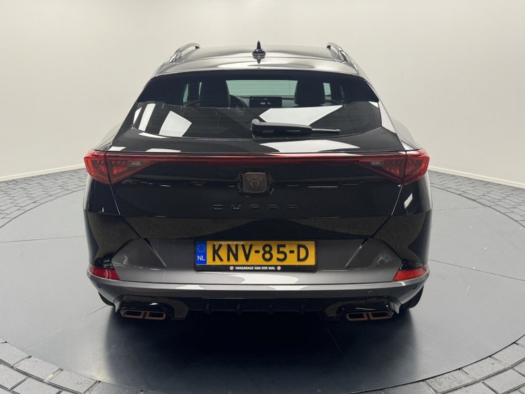 Vehicle Image 37
