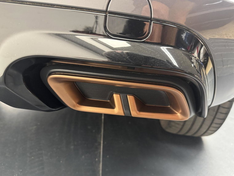 Vehicle Image 39