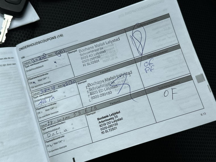 Vehicle Image 19