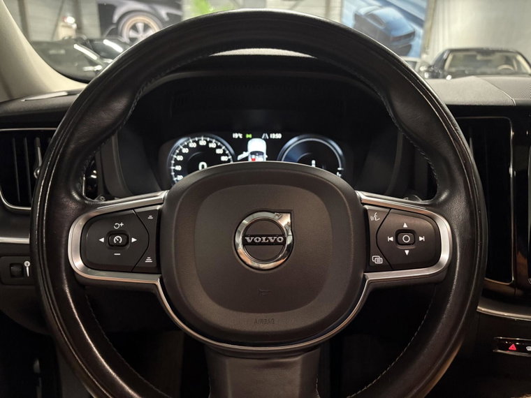 Vehicle Image 39