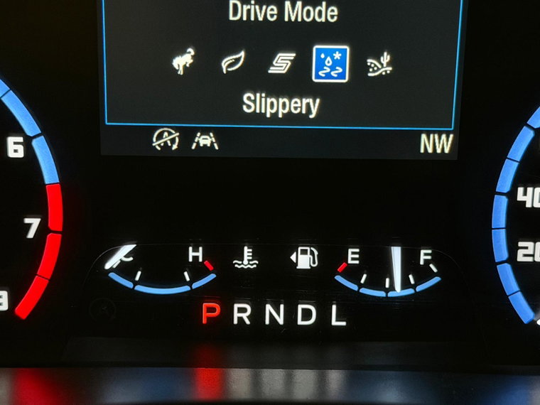 Vehicle Image 37