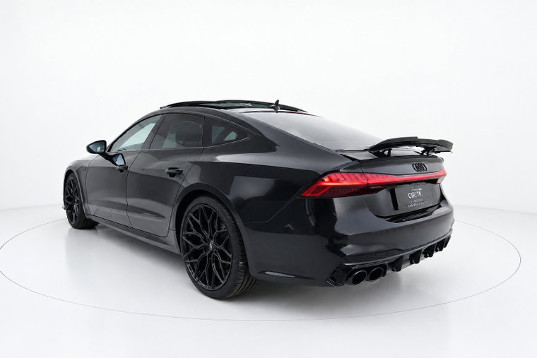 Vehicle Image 7