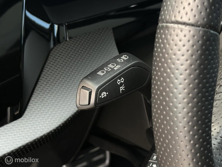Vehicle Image 48