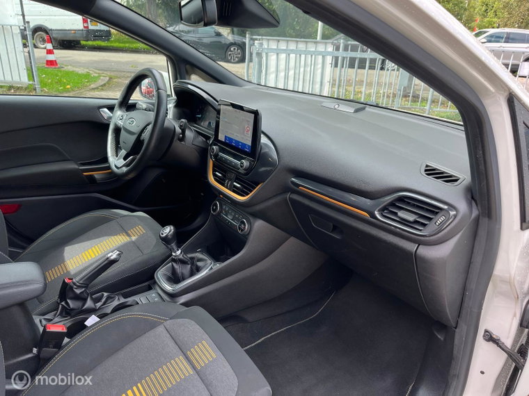 Vehicle Image 20