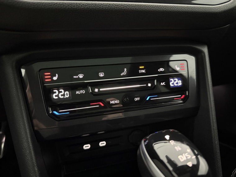 Vehicle Image 27