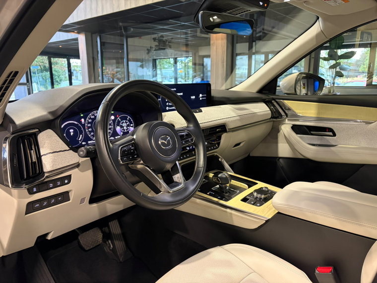 Vehicle Image 39