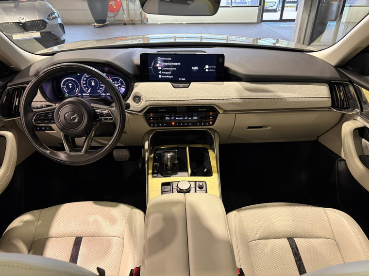 Vehicle Image 41