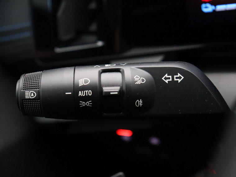 Vehicle Image 27