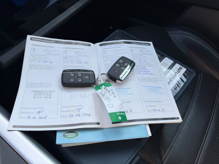 Vehicle Image 21