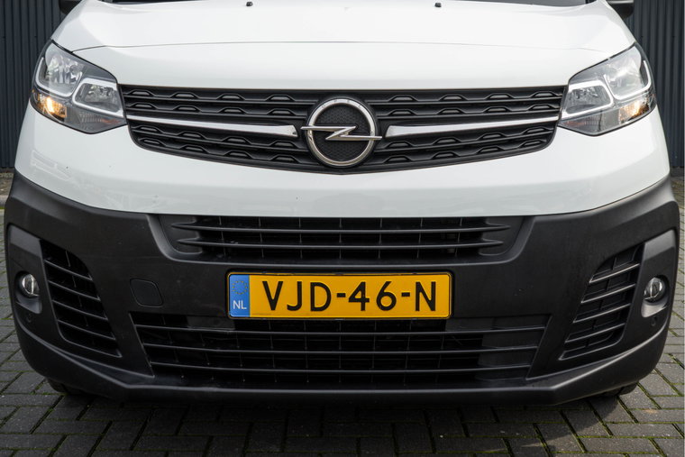 Vehicle Image 24