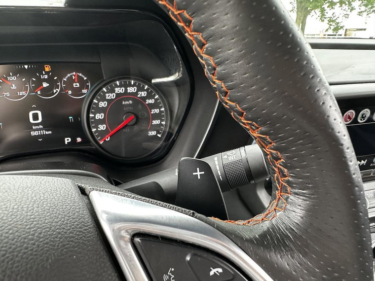 Vehicle Image 25