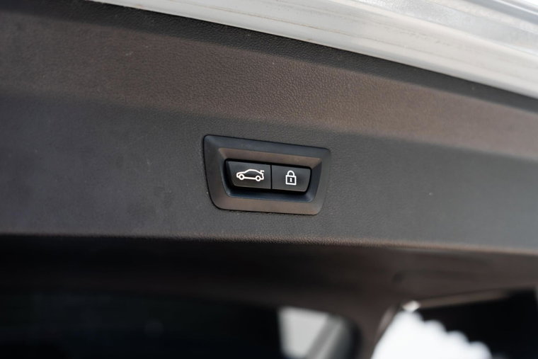 Vehicle Image 47