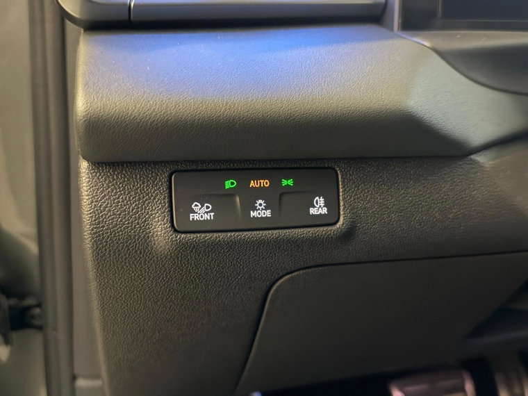Vehicle Image 35