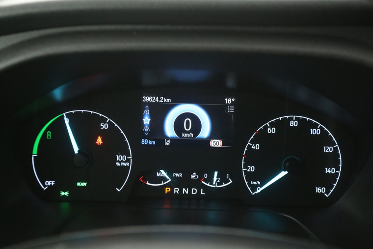 Vehicle Image 15
