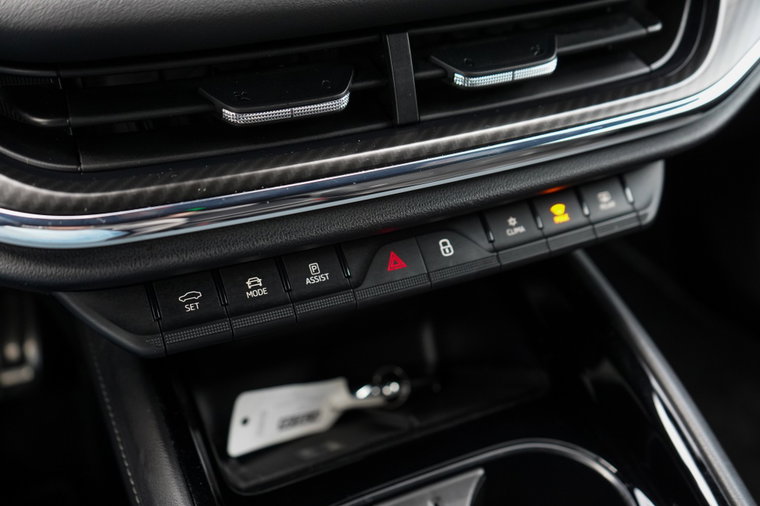 Vehicle Image 41