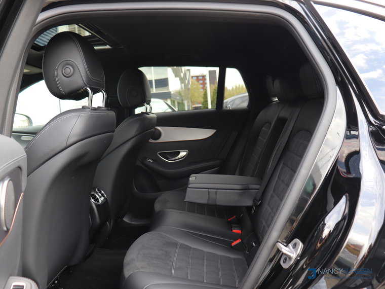 Vehicle Image 38