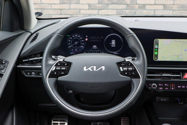 Vehicle Image 26
