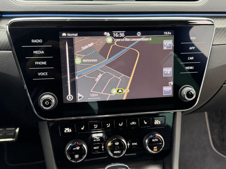 Vehicle Image 31