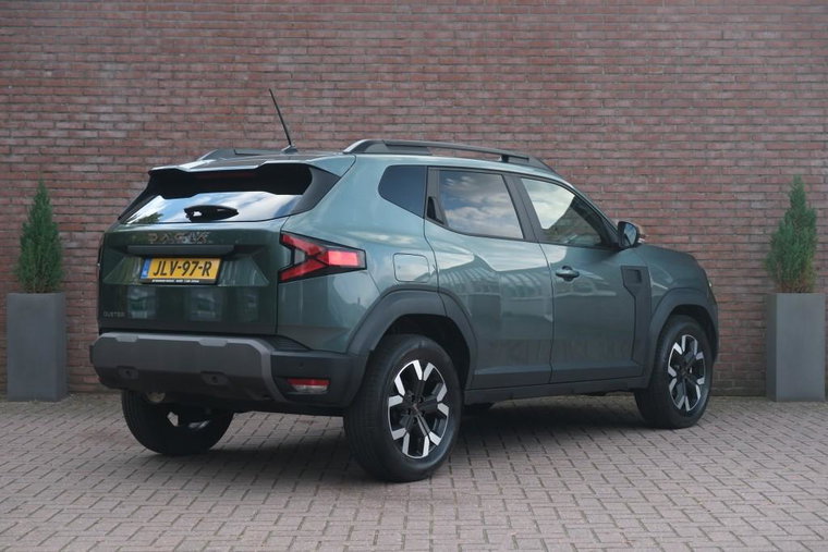 Vehicle Image 28