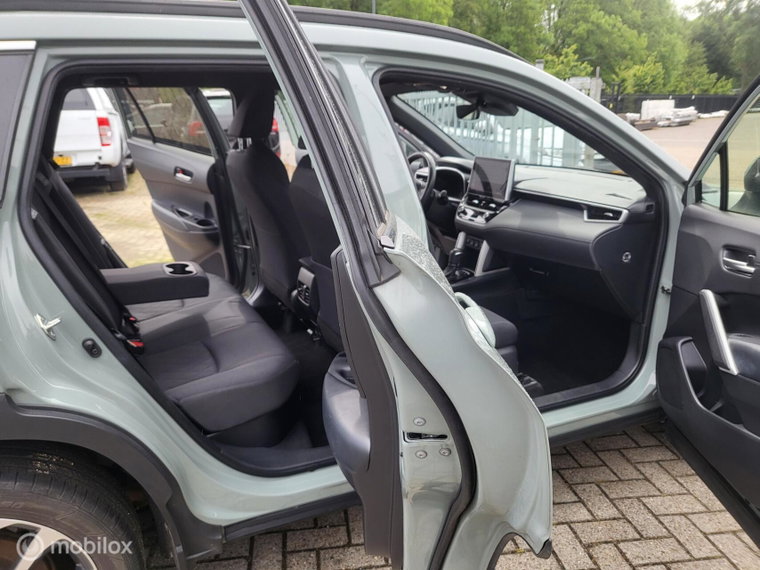 Vehicle Image 14