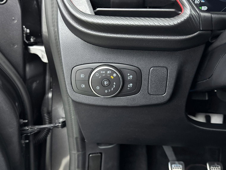Vehicle Image 24