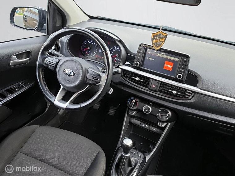 Vehicle Image 12