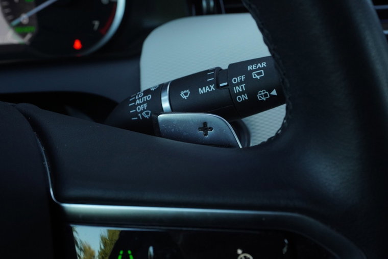 Vehicle Image 36