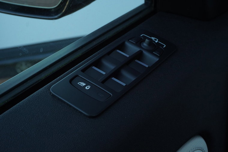 Vehicle Image 39