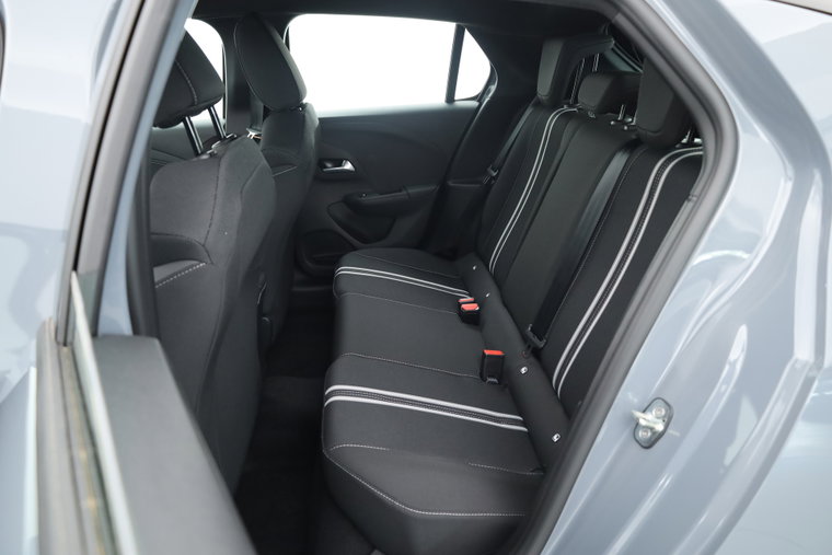 Vehicle Image 35
