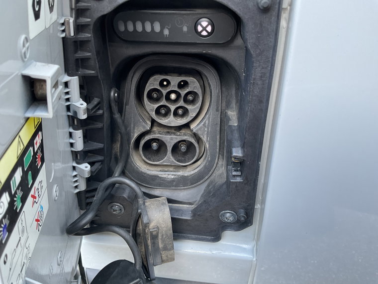 Vehicle Image 15
