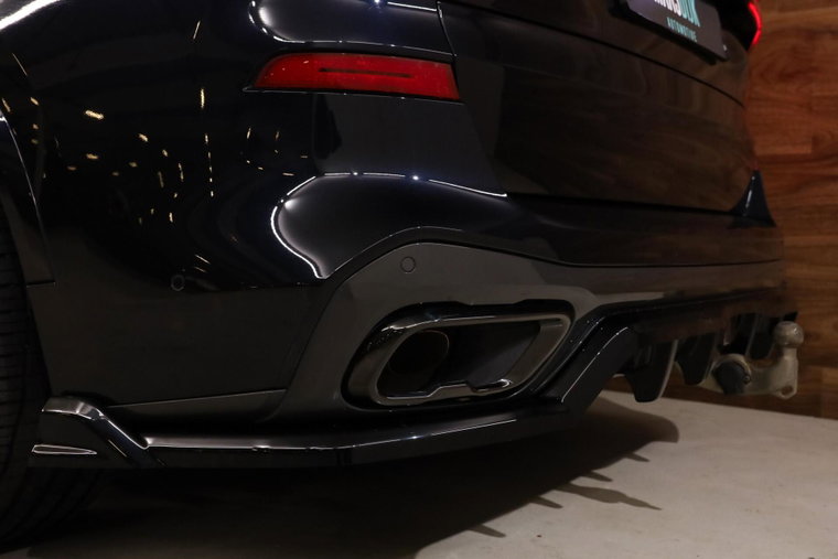 Vehicle Image 40