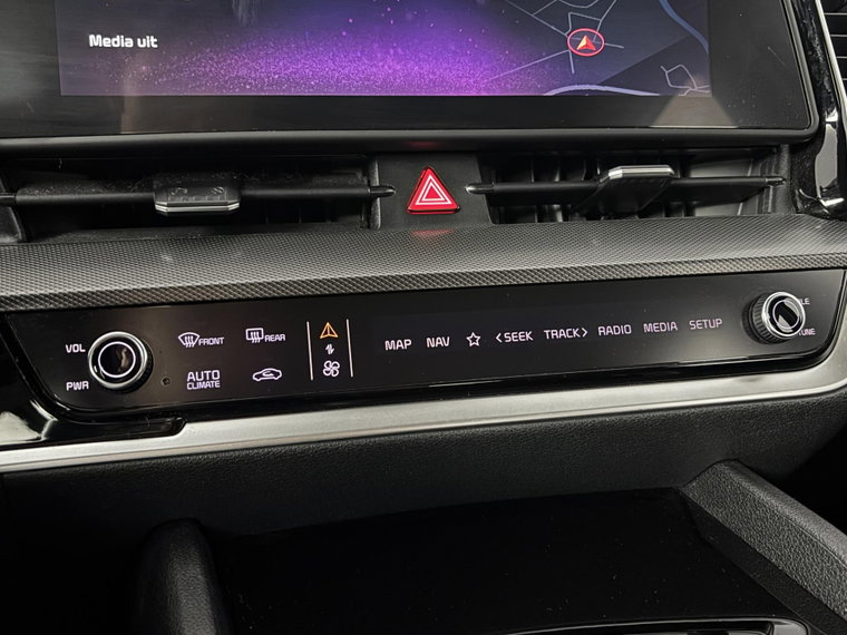 Vehicle Image 29
