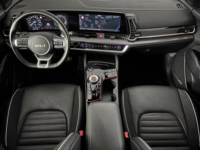 Vehicle Image 15