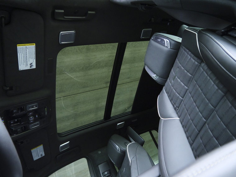 Vehicle Image 45