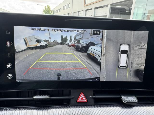 Vehicle Image 36