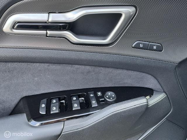 Vehicle Image 40