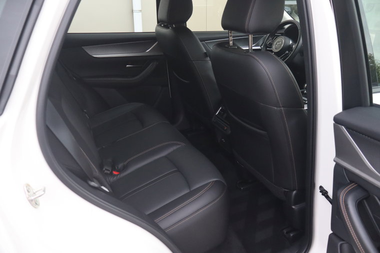 Vehicle Image 36