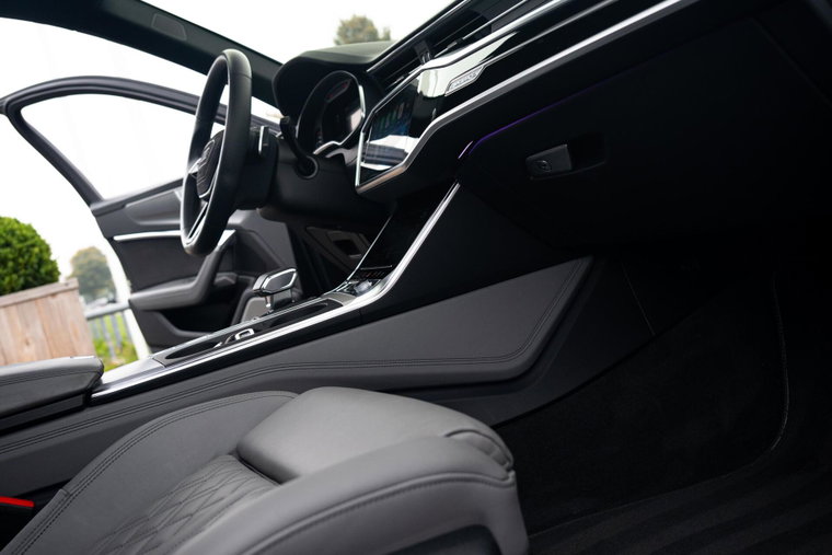 Vehicle Image 31