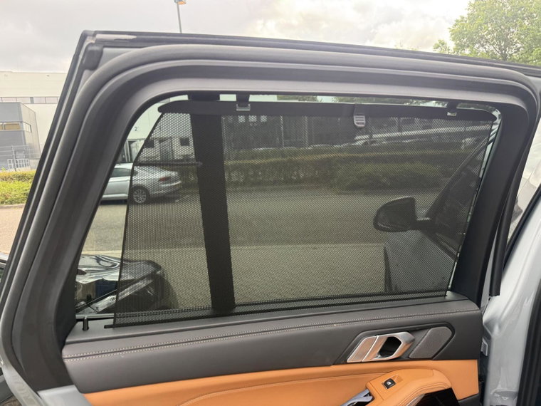 Vehicle Image 26